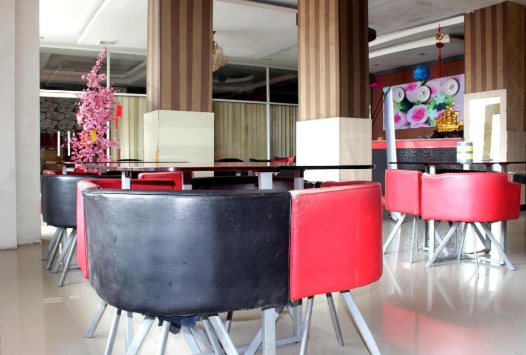 Hotel Permata Makassar Eksteriør billede